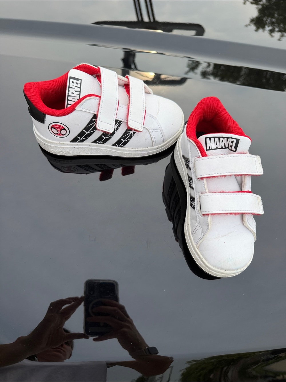 Marvel Kids White and Red Spider-Man Velcro Toddler Sneakers